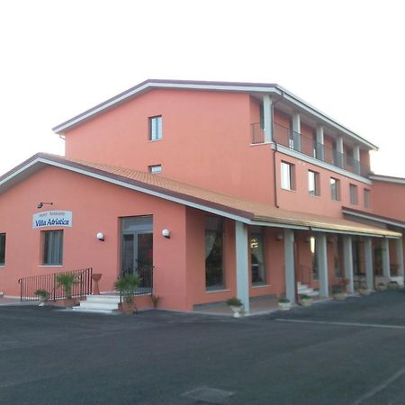 Hotel Villa Adriatica Portocannone Eksteriør billede